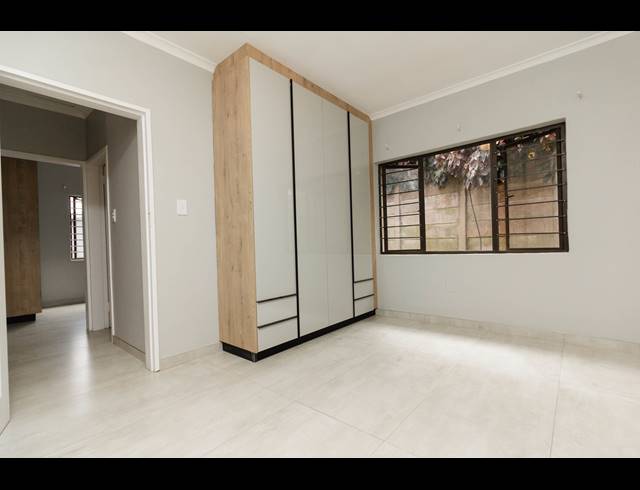 3 BEDROOM FLAT TO LET IN WARNER BEACH